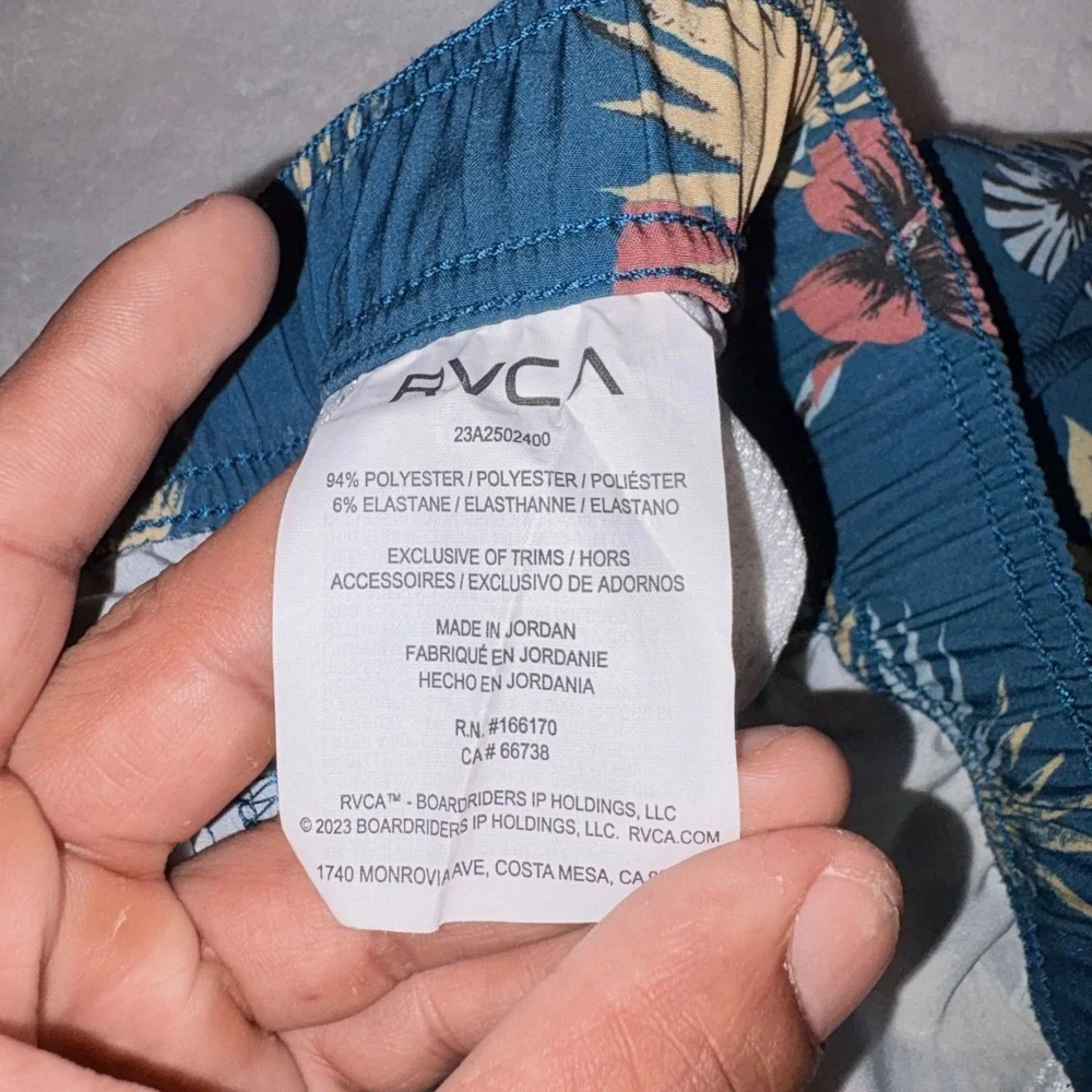 RVCA‎ Boardshorts Mens Small Blue Floral Tropical VA Elastic Waist Swim Trunks
